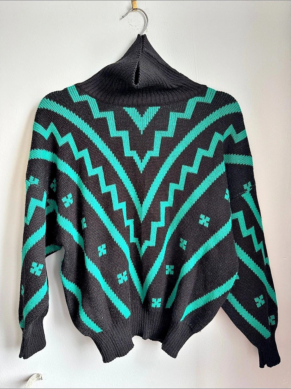 Vintage Gap Geometric Turtleneck Sweater in Black & Green Size Small Made in Ita